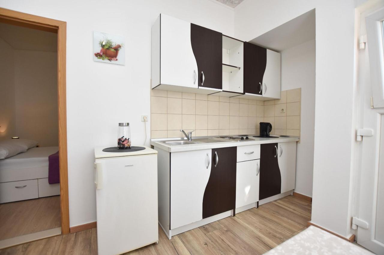Apartments Atm Шибеник Экстерьер фото